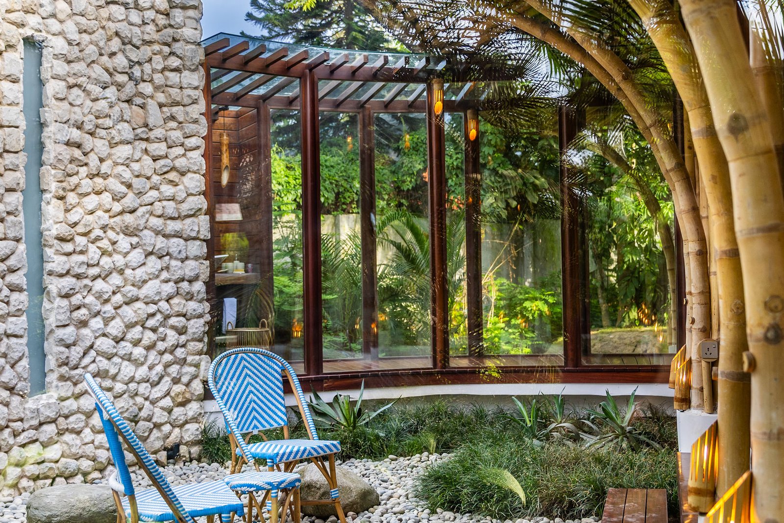 Family Pool Villa Sitting place view